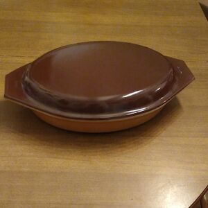Pyrex Old Orchard Divided Dish Brown Ceramic Bakeware with Lid Cottagecore